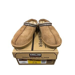 Kirkland Signature Unisex Shearling Slipper Tan Havane Size 7 Women - 6 Men
